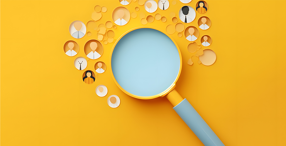 Illustration : Une loupe examine différents visages